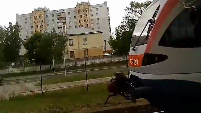 🇧🇾Минск. Электропоезд ЭПГ–004 на станции «Масюковщина» // 5 июня 2017 года. смотреть онлайн