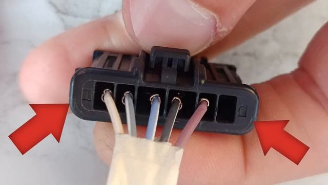 TUTORIAL: Instalación cámara marcha atrás en MEDIANAV. DACIA / Renault смотреть онлайн