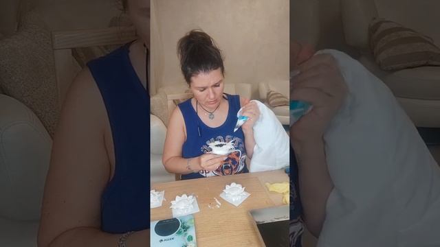??Зефирный подсолнух❇️?от Карины Загоскиной @pekarina.torty смотреть онлайн