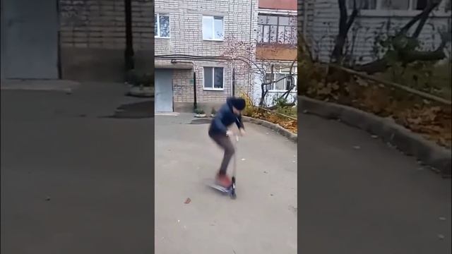 нарезка моих трюков и не только моих смотреть онлайн