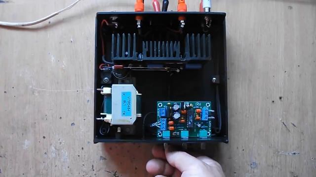 простой усилитель за 20 минут (XR1075 BBE от IcStation) смотреть онлайн