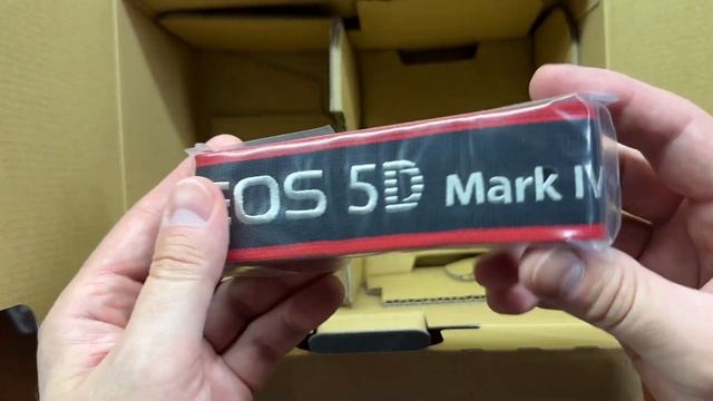 Canon EOS 5D Mark IV Body (DSLR Camera) Unboxing смотреть онлайн