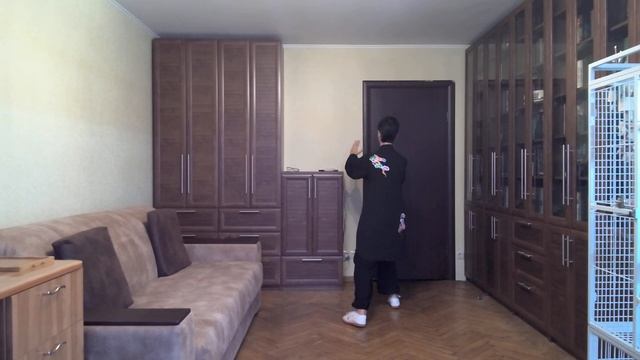 Тайцзи-цюань Ян 24 формы. Жилякова Людмила ведущий инструктор "Ассоциации Даоинь России" смотреть онлайн