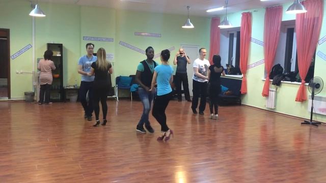 Джуниор, Бачата (старшая группа) в Mambo GROUP смотреть онлайн