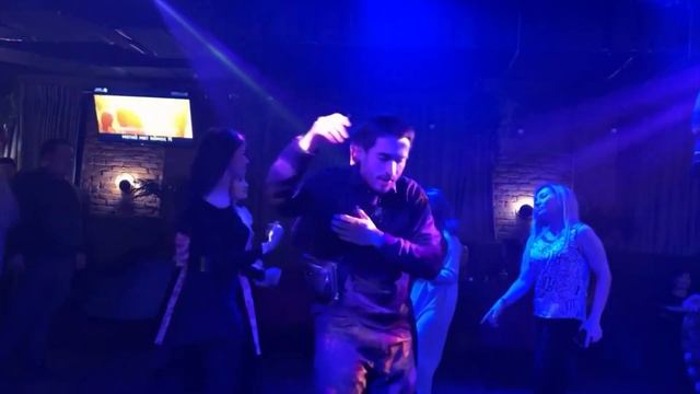 АРТЁМ ЧВК WENGER (AI COVER) смотреть онлайн