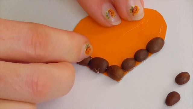 Как сделать СЕРДЦЕ ИЗ КОФЕЙНЫХ ЗЁРЕН ко ДНЮ СВЯТОГО ВАЛЕНТИНА своими руками. Магнит на холодильник смотреть онлайн