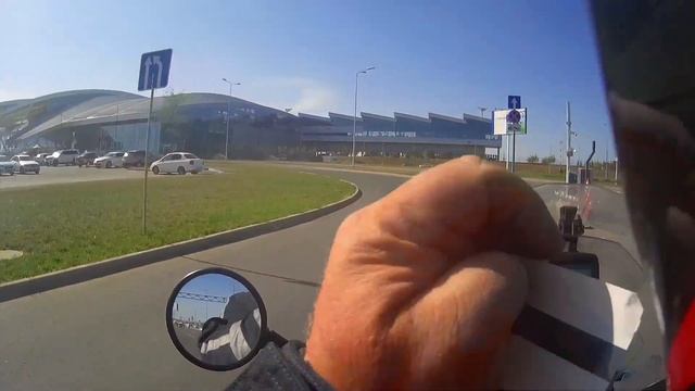 Проезд на мотоцикле мимо аэропорта Платов смотреть онлайн