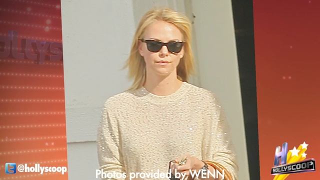 Charlize Theron Shaves Her Head смотреть онлайн