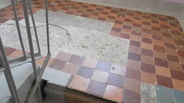 Город Волгодонск. Можно ли назвать ЭТО капитальным ремонтом смотреть онлайн