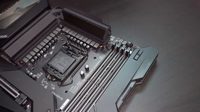 Топ Материнская Плата - Z590 AORUS XTREME смотреть онлайн