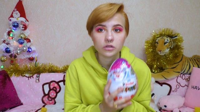 ЧТО ВНУТРИ огромного КИНДЕР МАКСИ Kindersurprise?