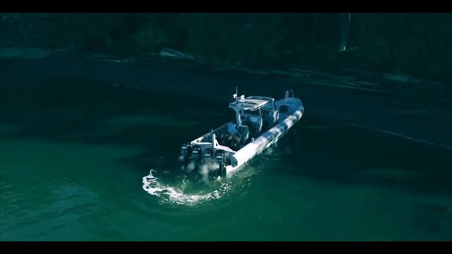 Zodiac Hurricane™ ZH-1300 OB Interceptor - Zodiac Milpro Official смотреть онлайн