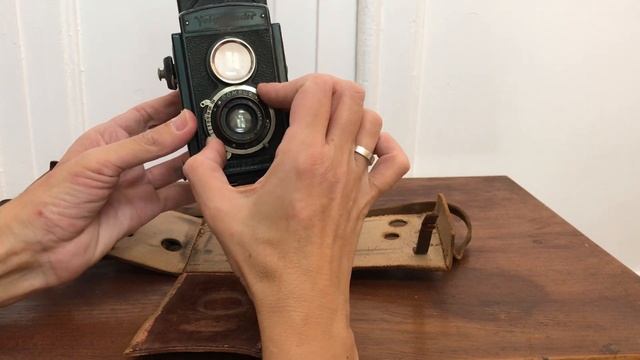 1930s Voigtlander Brillant Compur Camera TLR Photo Camera - Made in Germany смотреть онлайн