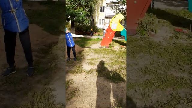 ЯРОСЛАВ МАТВЕЕВ vs АЛИСА ЦВЕТКОВА В БАДМИНТОНЕ ! Сделайте звук погромче, чтобы все детали услышать. смотреть онлайн