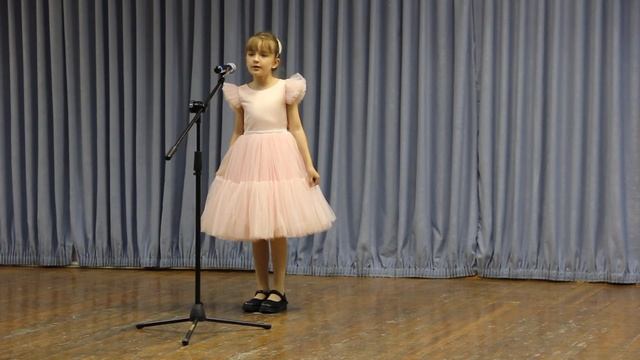 "Жил был на свете мальчик" муз. В.А. Моцарт смотреть онлайн