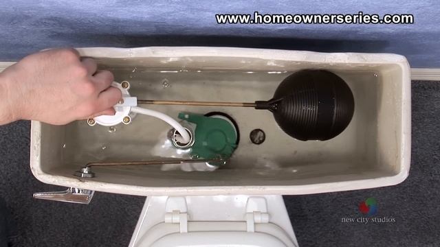 How to Fix a Toilet - Diagnostics - Not Enough Flush смотреть онлайн