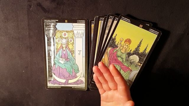 Обучение на картах Таро / карта Верховная Жрица /Гадания на Таро бесплатно смотреть онлайн