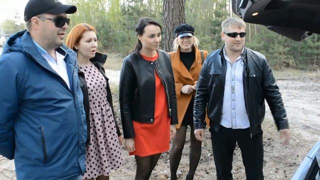 Оригинальное поздравление от друзей на свадьбе смотреть онлайн
