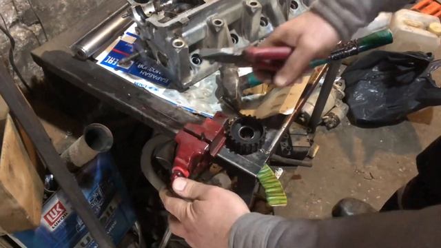 ИЗОБРЕТЕНИЕ НА ВАЗ ?КУЛИБИН ОТДЫХАЕТ ? смотреть онлайн