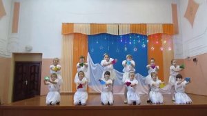 Выступление кружка "Хореография" танец "Кармашки"