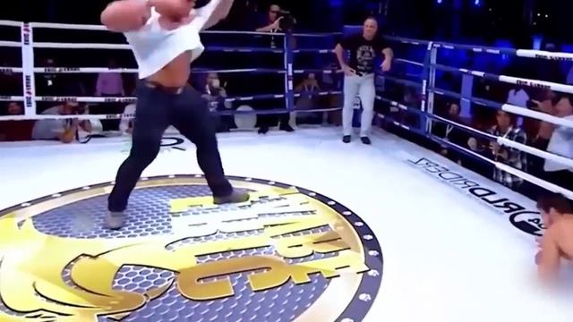 20 Та Бутун Умрга Эсда Қоладиган Бокс ва MMA даги Кулгули Лахзалар смотреть онлайн