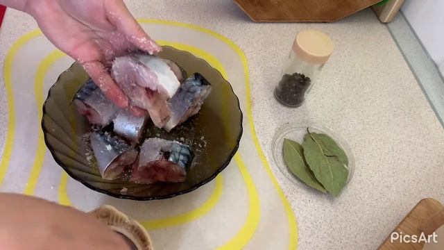 Скумбрия малосольная за 2 часа. Скумбрия малосольная быстрого приготовления смотреть онлайн