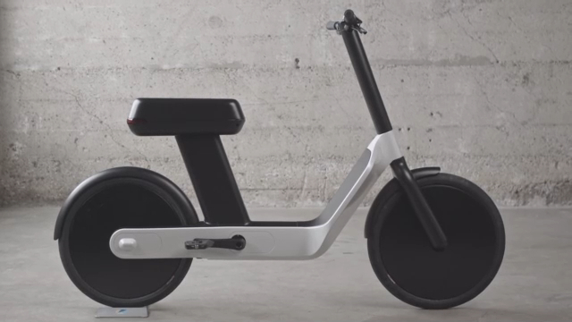 Стильный электроскутер Karmic OSLO смотреть онлайн