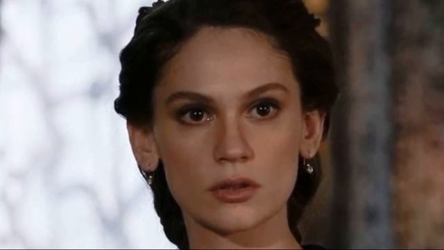 ПОРАЗИЛ КРАСОТОЙ! Вот как выглядит муж турецкой актрисы - Фарах Зейнеп Абдуллах смотреть онлайн