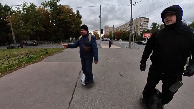 Встреча Моноколёсников King Song 16. Подкаст или Беседа по Русски на Моноколесе о Моноколёсах! смотреть онлайн