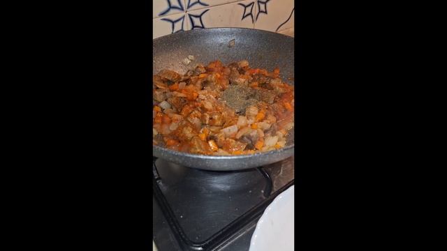 #нежный #мягкий #сочный #мощный #гуляш из #говяжьего #мяса смотреть онлайн