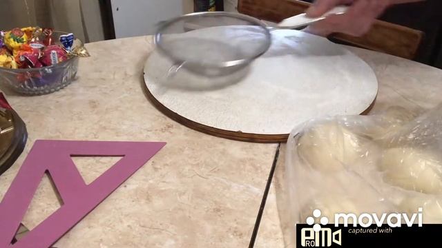 Тонкие хрустящие со вкусом лука и чеснока. смотреть онлайн