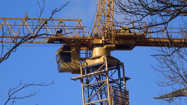 На стройке гостиницы к ЧМ 2018 смотреть онлайн