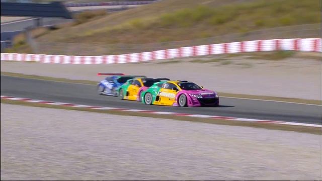 World Series by Renault - Catalunya 2011 - Eurocup Mégane Trophy - Course 2 смотреть онлайн