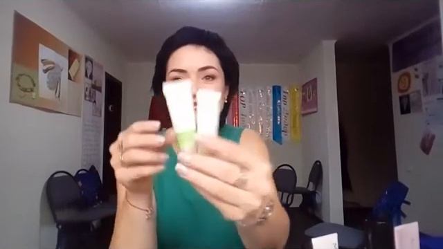 Обзор косметики. Что в моей косметичке. Как я ухаживаю за кожей смотреть онлайн