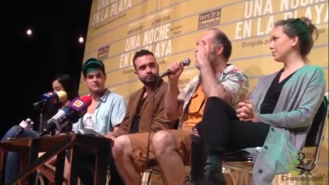 Una noche en la Playa - Odiseo Bichir смотреть онлайн