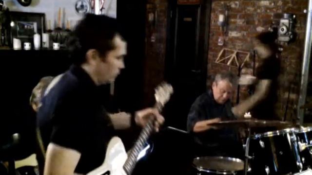 Moon River смотреть онлайн