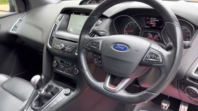 2017 (67) Ford Focus ST-3 2.0T EcoBoost Stealth Grey 19” Alloys Recaro Leather Heated Seats смотреть онлайн