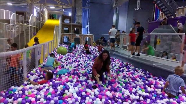 ПАНДОРИУМ Экшн Парк ?1.09.2022?Action Park PANDORIUM? #отдыхаем #играем #дурачимся #сбратом