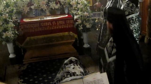 Страстная Пятница - Великое славословие и погребение смотреть онлайн