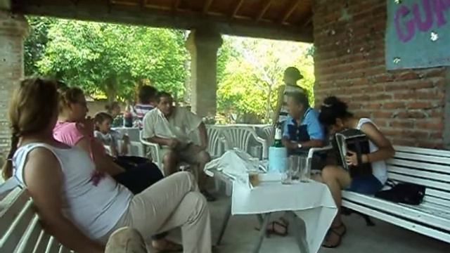 belen sanches en reunion de amigos смотреть онлайн