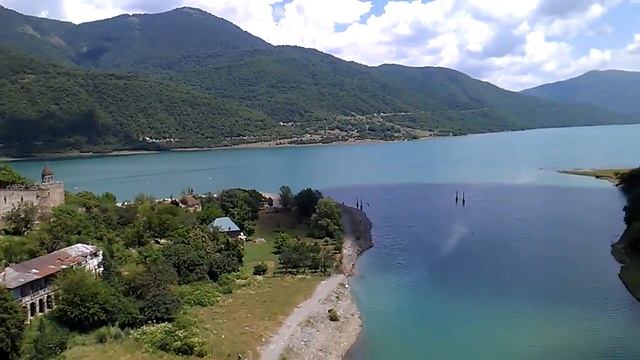 Крепость Ананури-Вид смотреть онлайн