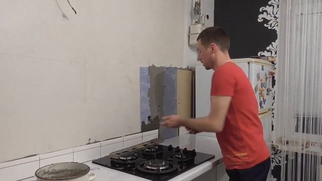 Как укладывать плитку Фартук (экран) на кухне. Полное видео смотреть онлайн