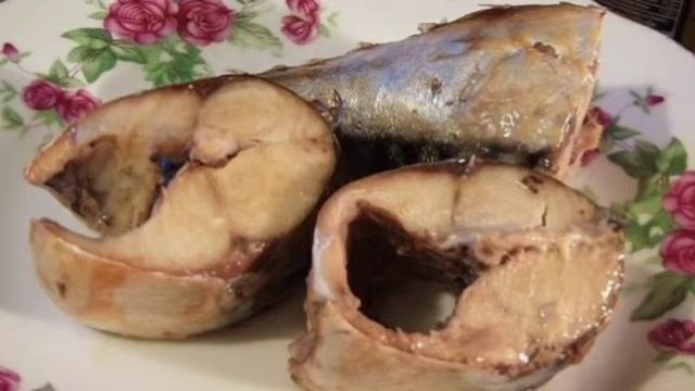 КОНСЕРВЫ ИЗ СКУМБРИИ В МУЛЬТИВАРКЕ рецепт приготування в описах смотреть онлайн