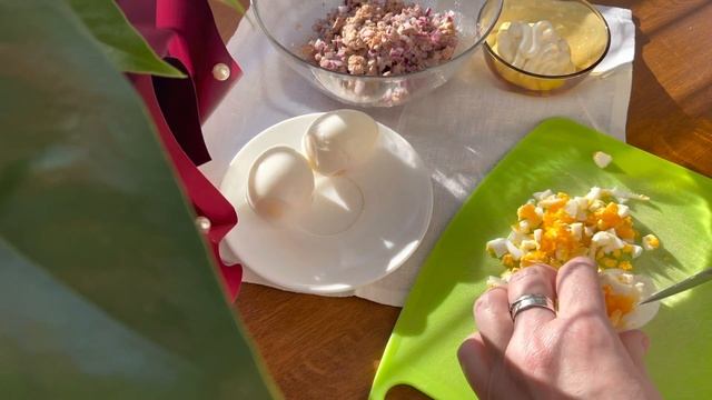 Бутерброды с печенью трески. Деликатес для любимой?Sandwiches with cod liver. A delicacy смотреть онлайн