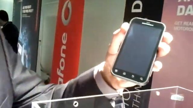 Motorola DEFY Android смотреть онлайн