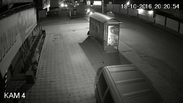 Dahua DH-HAC-HFW1200SP-0360-S3 Ночь Люди Авто Фары смотреть онлайн