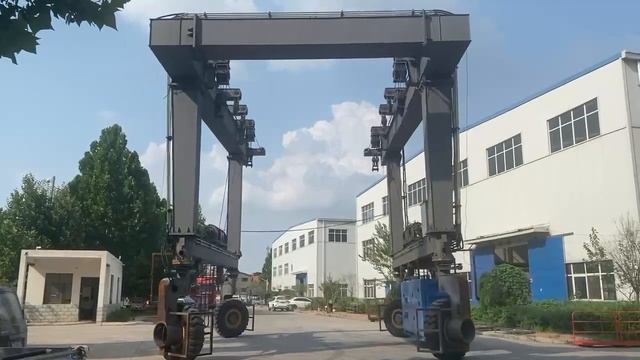 Видео испытаний 30-тонного подъемного #кран для яхт в Aicrane крановой завод смотреть онлайн