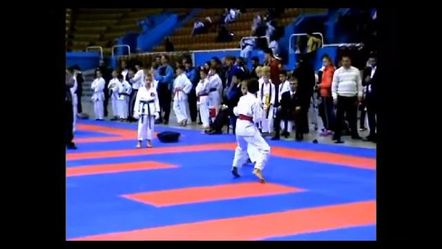 клуб каратэ "Ястреб" Одесса. Чемпионат Украины 2013г.(категория 8 лет) смотреть онлайн