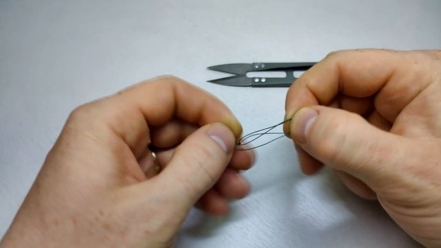 Рыболовный узел Кошачья лапка. Как привязать карабин, вертлюг или крючок. Узлы для рыбалки смотреть онлайн