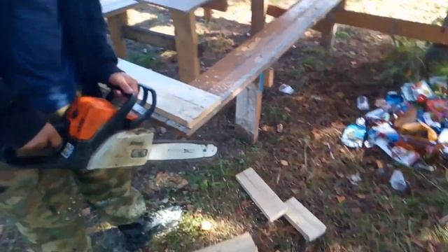 Кировские волонтёры!Ремонт беседки. смотреть онлайн